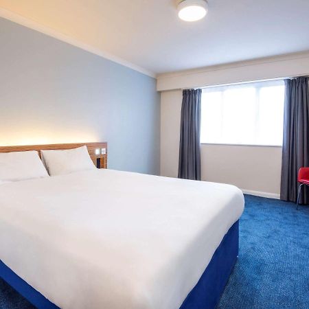 Ibis Budget Stansted Bishops Stortford Birchanger Exterior foto
