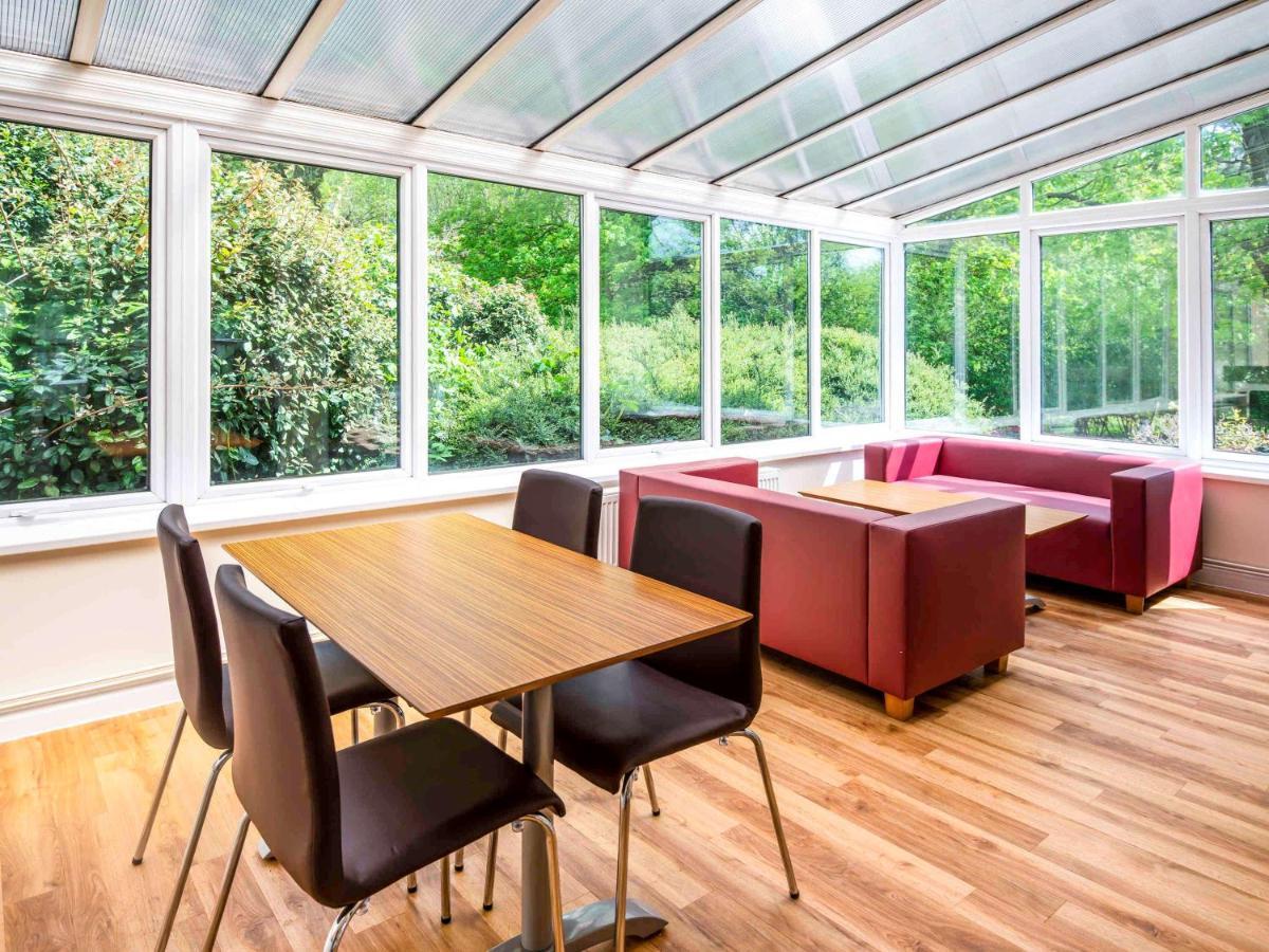 Ibis Budget Stansted Bishops Stortford Birchanger Exterior foto